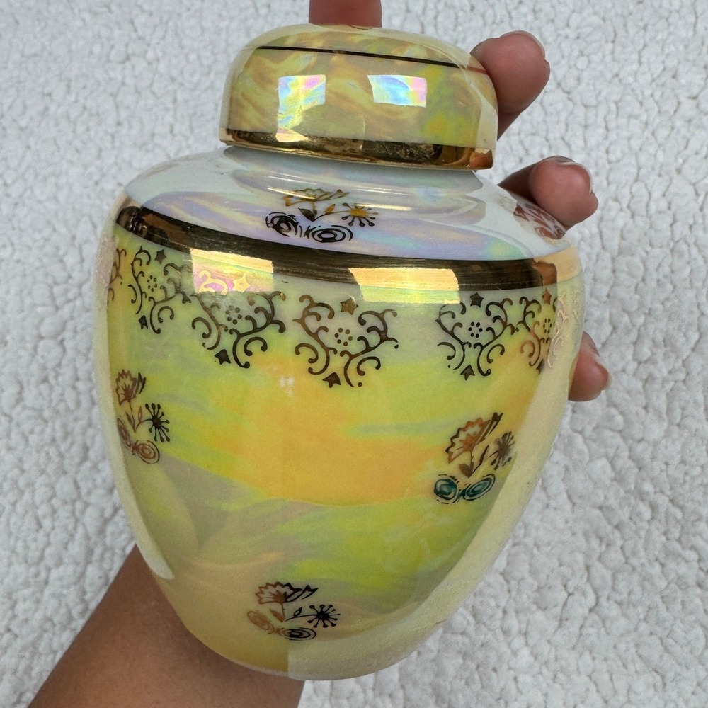 Vintage Imperial Imports Iridescent Luster Ginger Jar Gold Filigree Yellow Urn